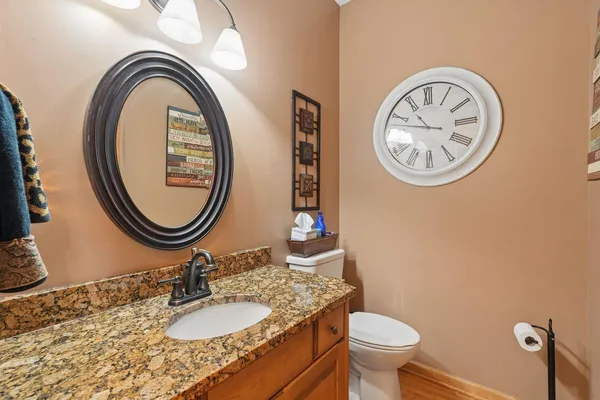 $639,900 | 13529 Gossamer Way, Apple Valley, MN 55124