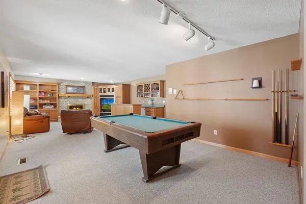 $639,900 | 13529 Gossamer Way, Apple Valley, MN 55124