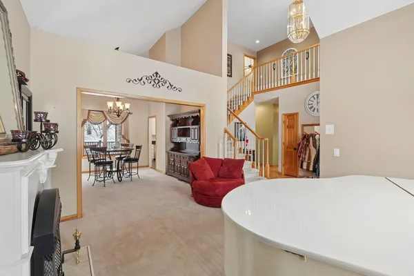 $639,900 | 13529 Gossamer Way, Apple Valley, MN 55124