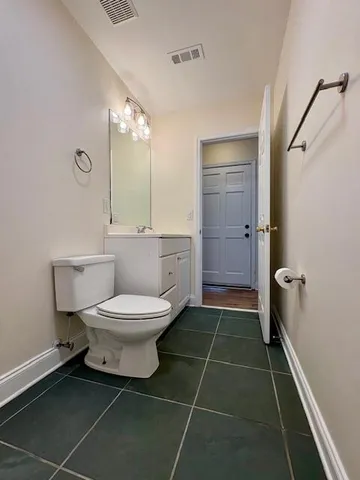 $2,500 | 87 America Street, Unit C, Charleston, SC 29403