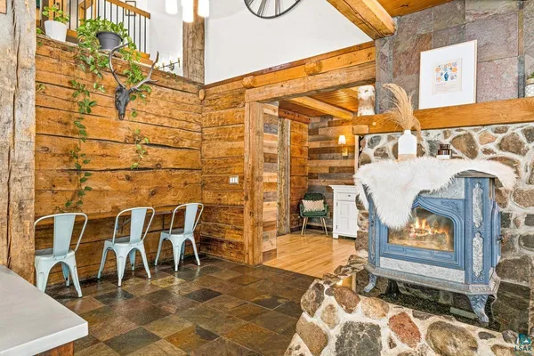 $829,000 | 27 West Stark Road, Esko, MN 55733