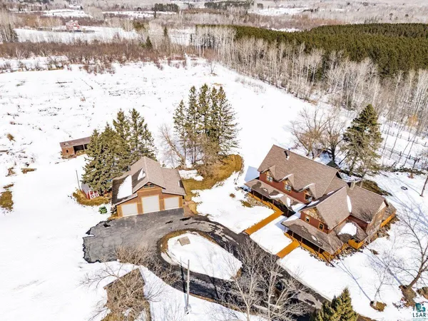 $829,000 | 27 West Stark Road, Esko, MN 55733