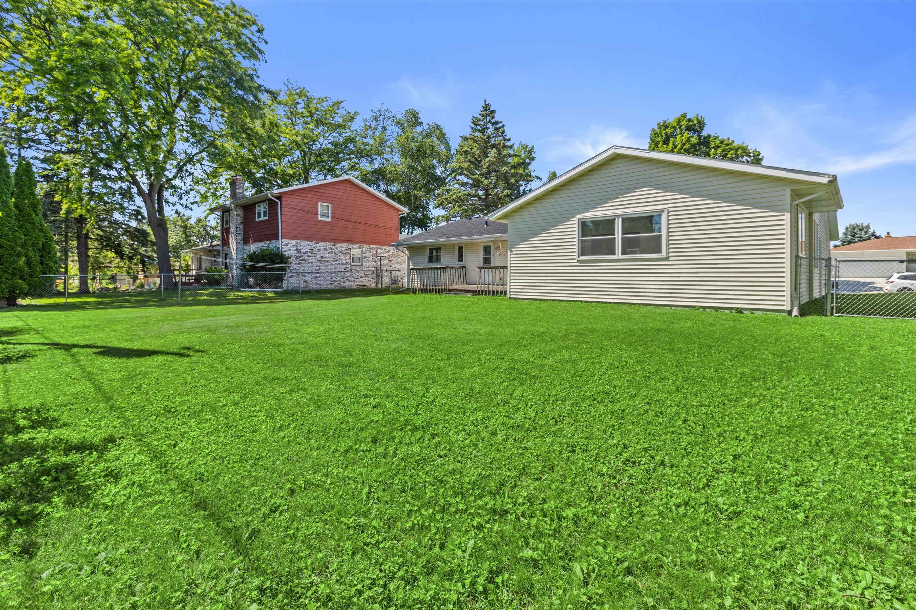 1813 Windom Way Madison, WI 53704 - Photo 30 of 34