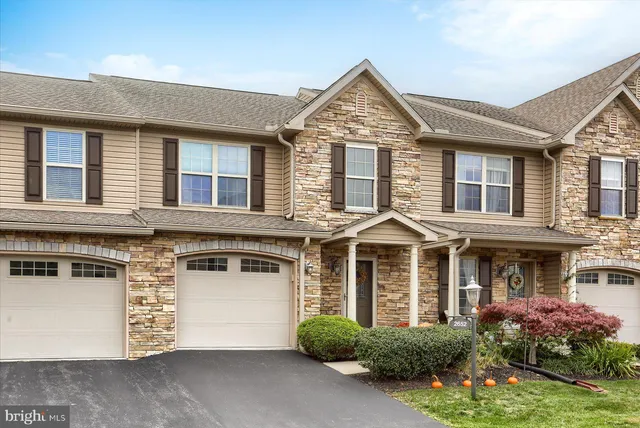 $339,900 | 2652 Gracie Drive, Harrisburg, PA 17112