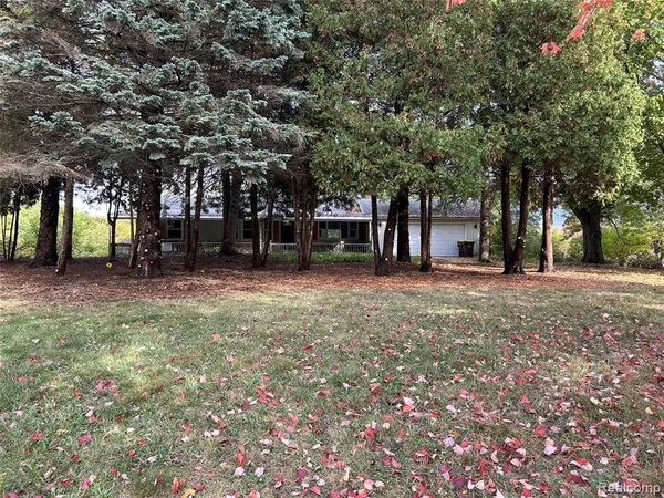 $349,000 | 5900 North Hagadorn Road, East Lansing, MI 48823