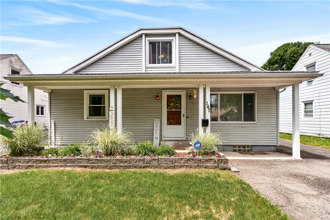 147 Wood Road Greece, NY 14626 - Photo 2 of 26 Maintenance free vinyl-siding!