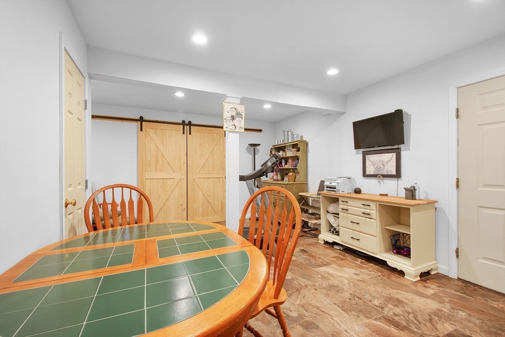 4 Brintnal Drive Rutland, MA 01543 - Photo 31 of 40