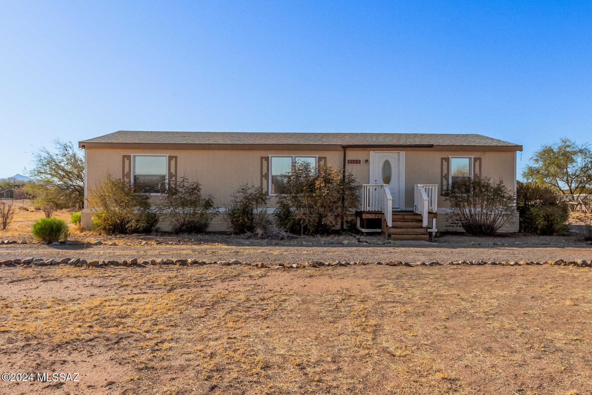 11241 North Derringer Road Marana, AZ 85653 - Photo 1 of 29