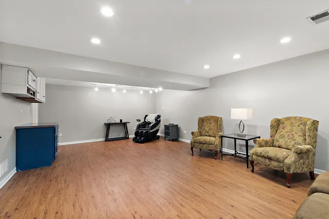 $399,000 | 14405 Greenland Avenue, Orland Park, IL 60462