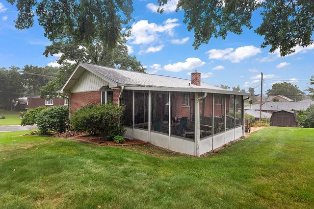 $399,000 | 14405 Greenland Avenue, Orland Park, IL 60462