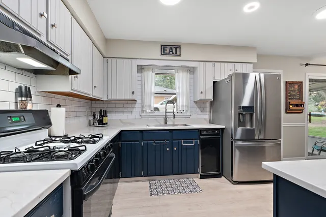 $399,000 | 14405 Greenland Avenue, Orland Park, IL 60462