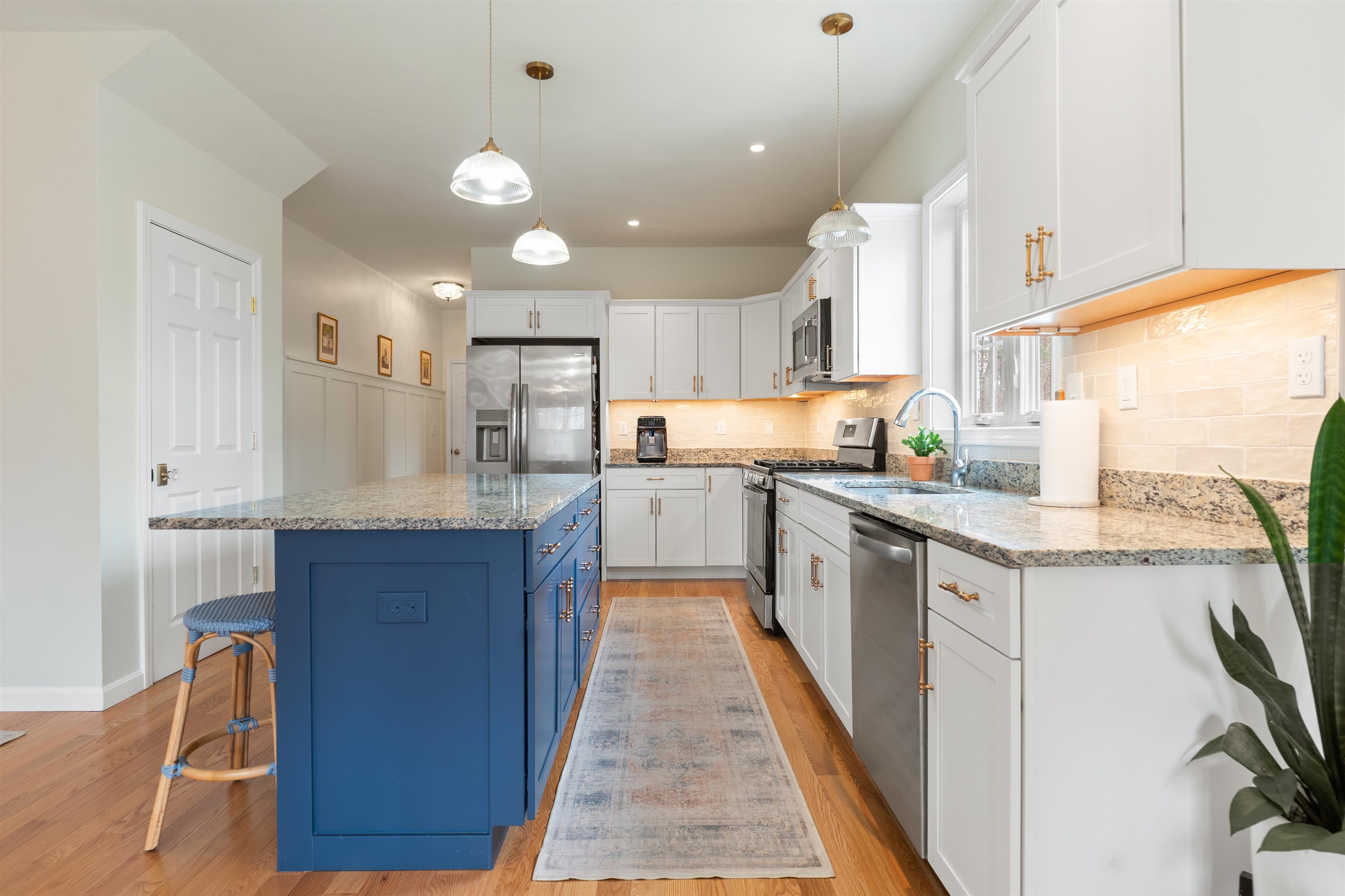 303 Derry Road Chester, NH 03036 - Photo 13 of 36