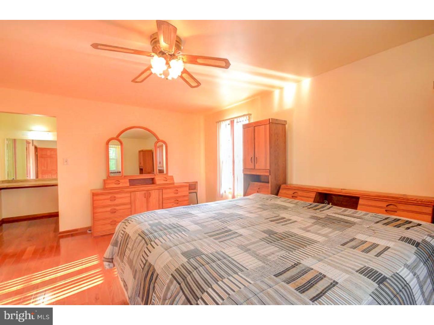 21 Blue Grass Road Clementon, NJ 08021 - Photo 14 of 23