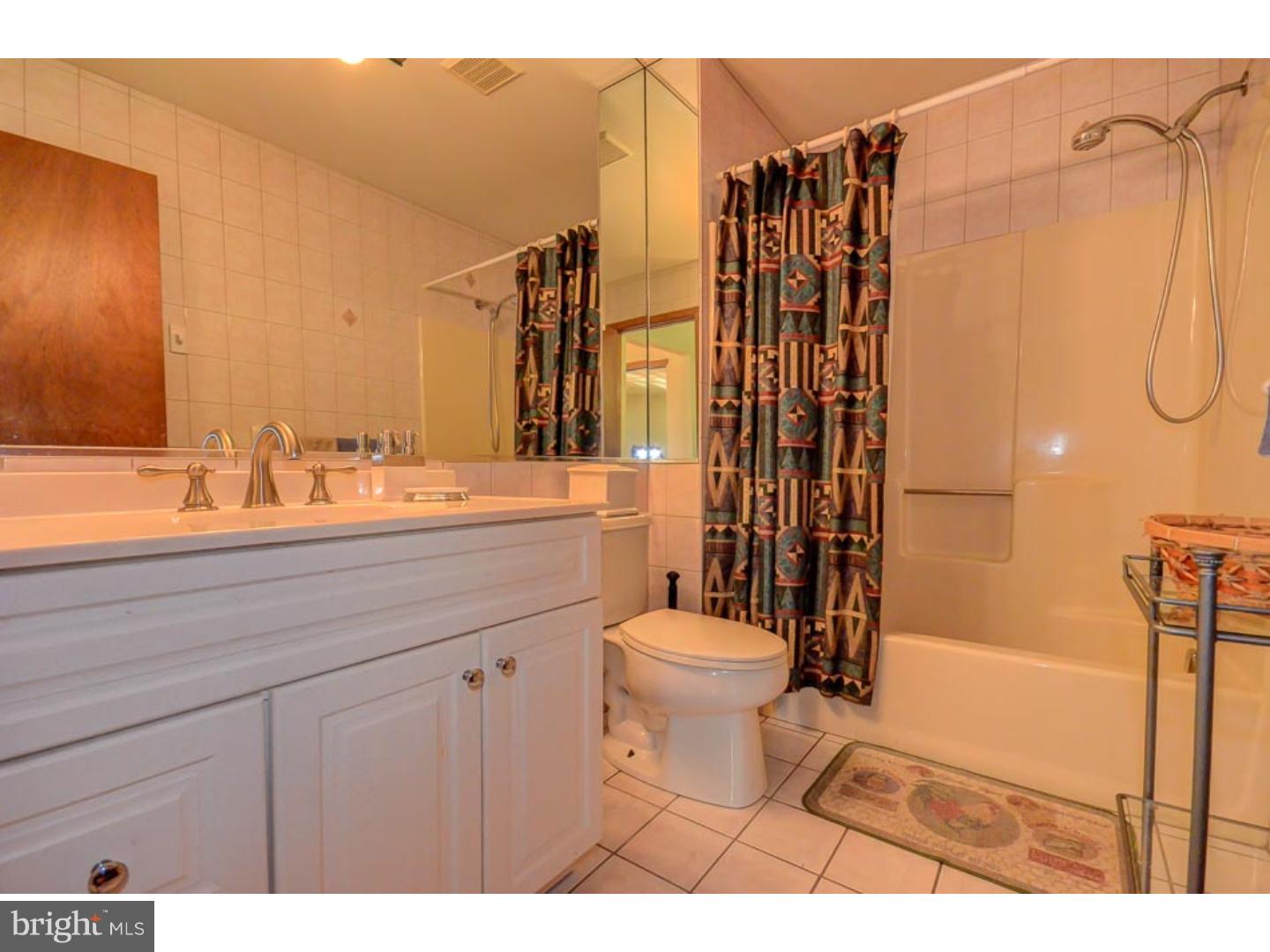 21 Blue Grass Road Clementon, NJ 08021 - Photo 15 of 23