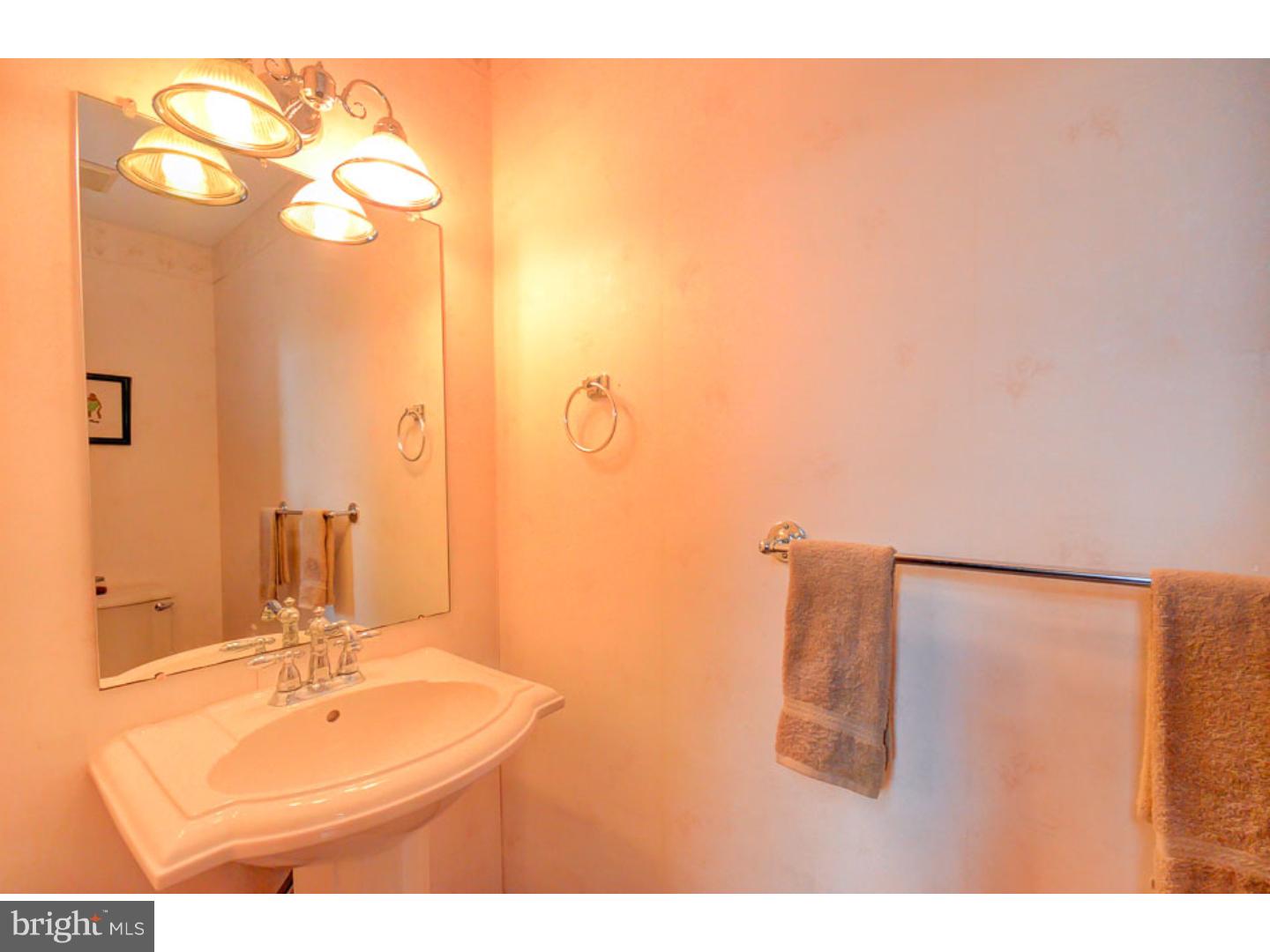 21 Blue Grass Road Clementon, NJ 08021 - Photo 18 of 23
