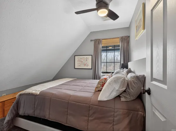 $595,000 | 12240 North Mariposa Drive, Syracuse, IN 46567