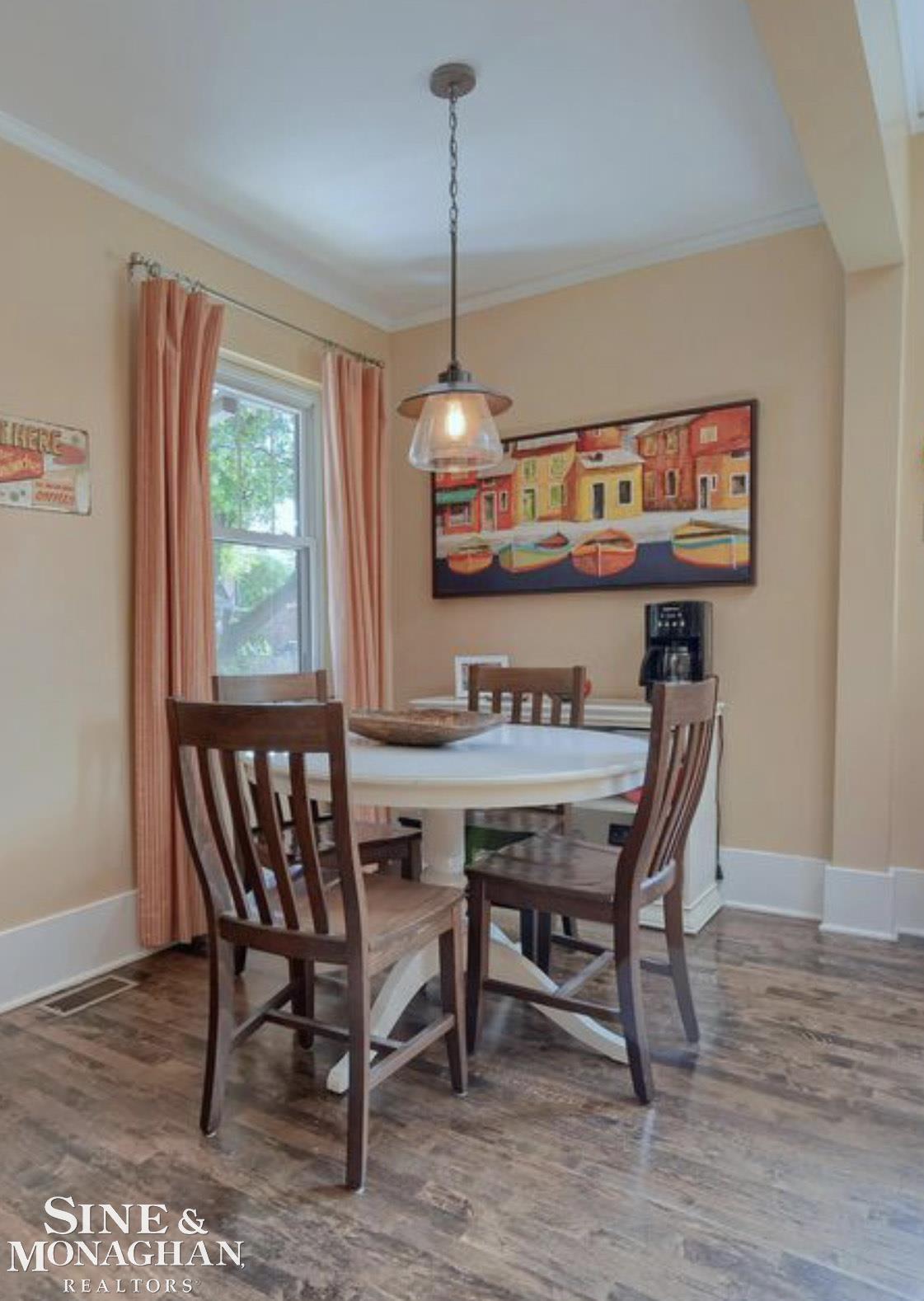 866 Barrington Road Grosse Pointe, MI 48230 - Photo 12 of 46 50105698-11.JPG