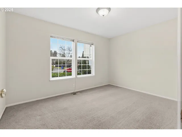 $449,000 | 811 Virgil Avenue, Eugene, OR 97404