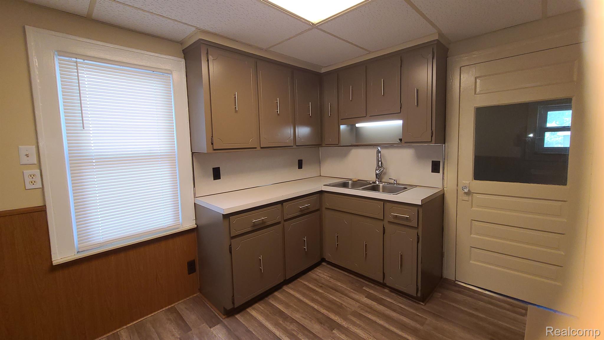 27520 Avondale Street Inkster, MI 48141 - Photo 12 of 27 Gallery Image 12