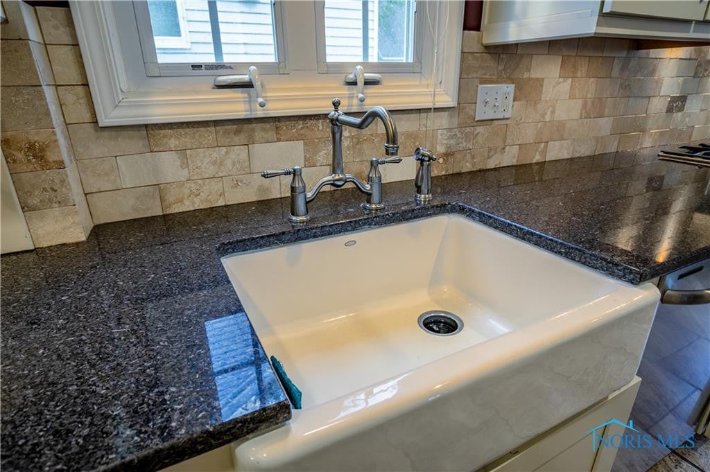 3847 Woodmont Road Toledo, OH 43613 - Photo 15 of 41 Gallery Image 15