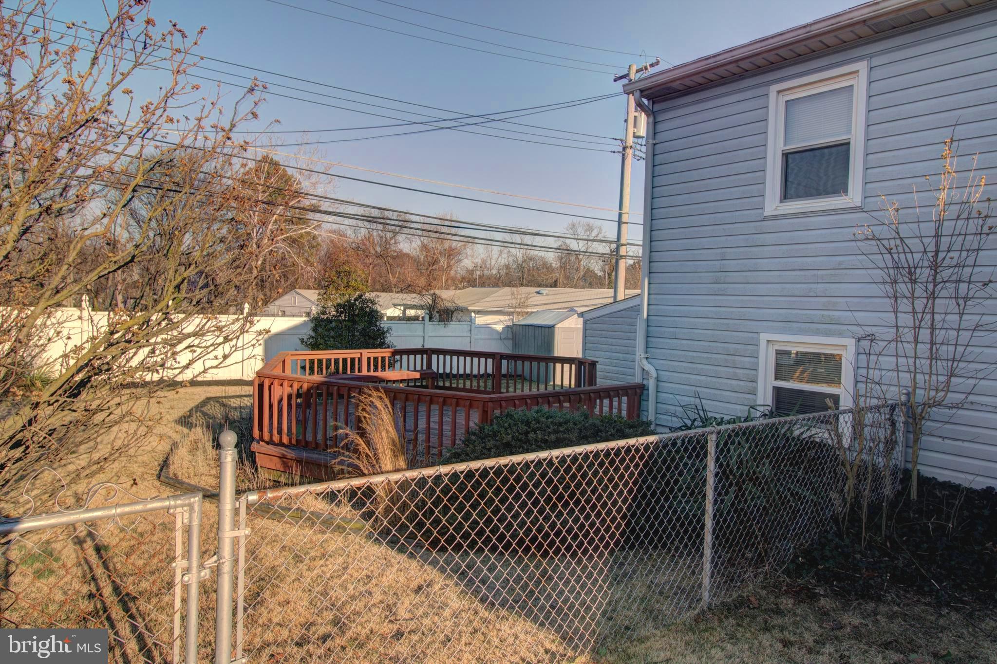 5805 Oakland Road Baltimore, MD 21227 - Photo 10 of 36 Gallery Image 10