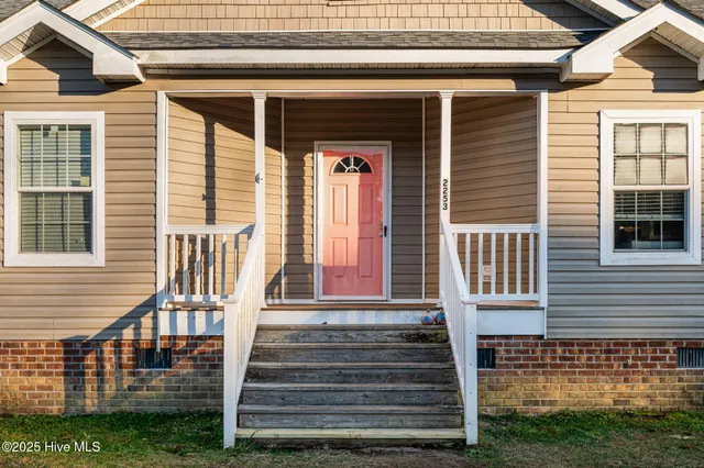 $255,000 | 2253 Lester Mills Road, Greenville, NC 27858