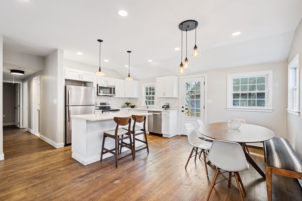 17 Matawanakee Trail Littleton, MA 01460 - Photo 4 of 32 Gallery Image 4