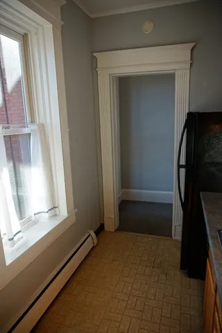 $1,600 | 495 Appleton Street, Unit 2R, Holyoke, MA 01040