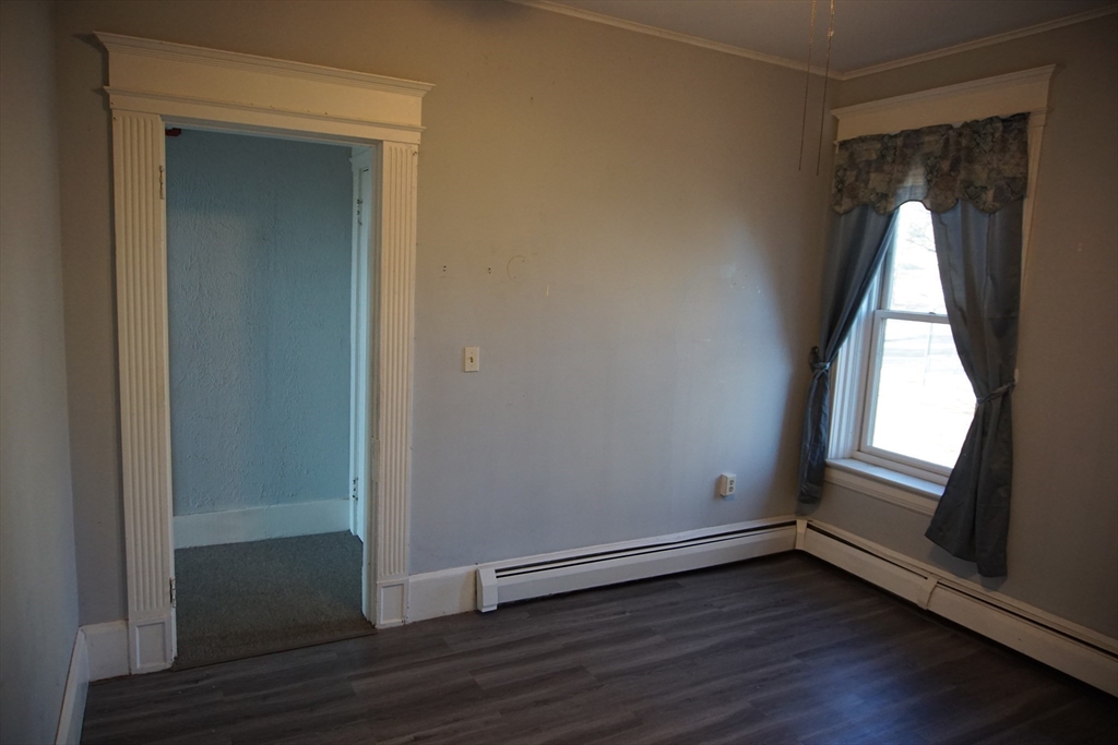 495 Appleton Street, Unit 2R Holyoke, MA 01040 - Photo 8 of 18