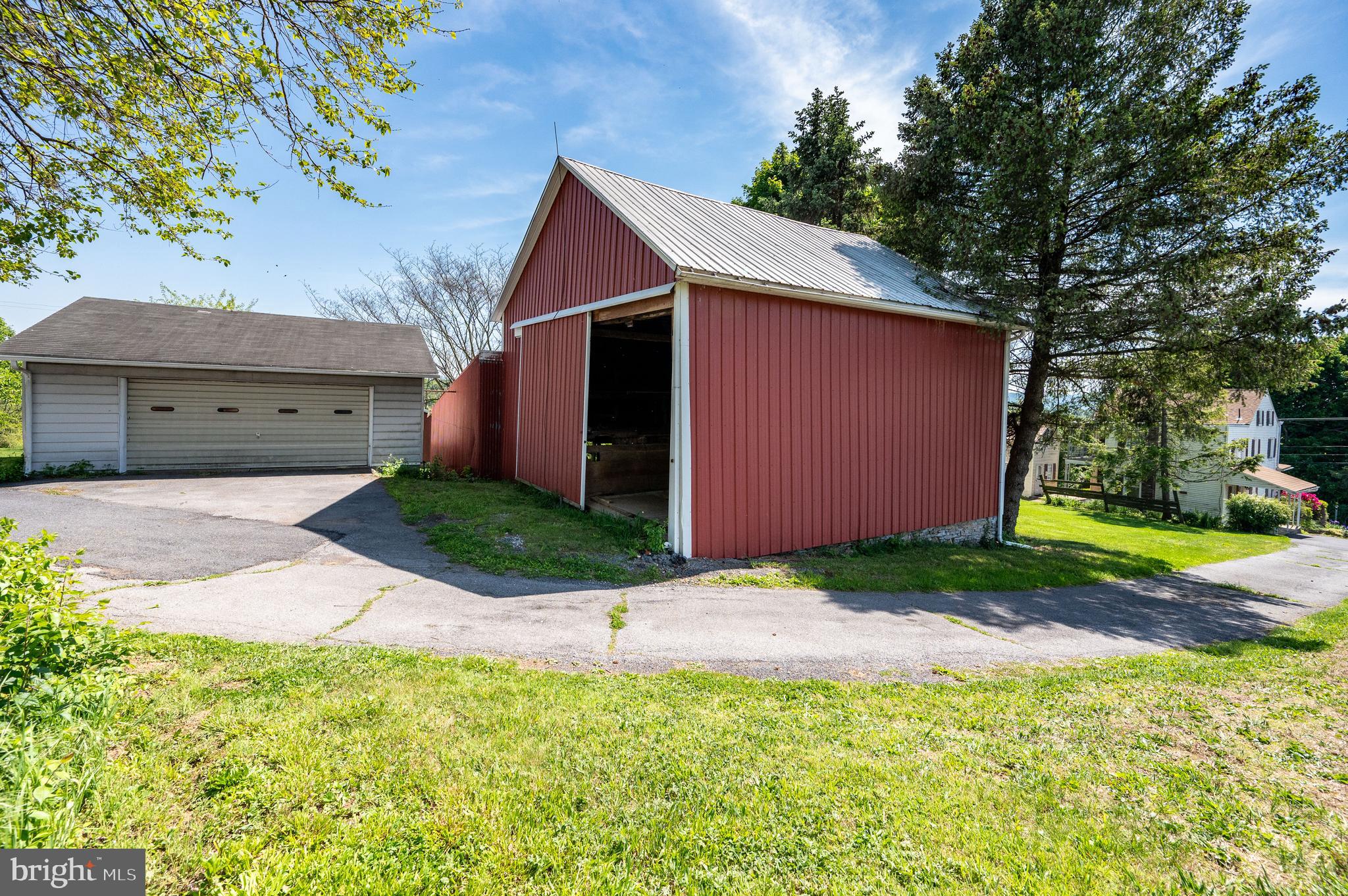 3577 State Hill Road Reading, PA 19608 - Photo 34 of 51 Pole Barn