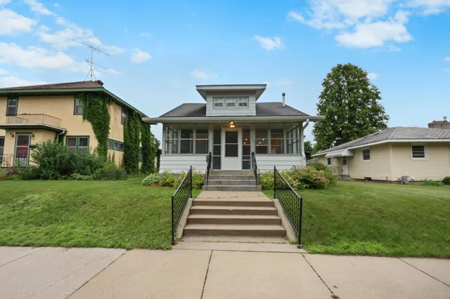 $250,000 | 730 13th Avenue South, St. Cloud, MN 56301