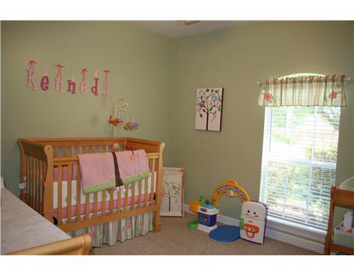 585 Labarre Street Mandeville, LA 70448 - Photo 10 of 12 Gallery Image 10