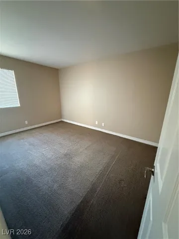 $975 | 5040 Indian River Drive, Unit 417, Las Vegas, NV 89103