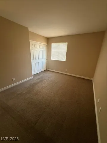 $975 | 5040 Indian River Drive, Unit 417, Las Vegas, NV 89103