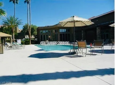 $975 | 5040 Indian River Drive, Unit 417, Las Vegas, NV 89103