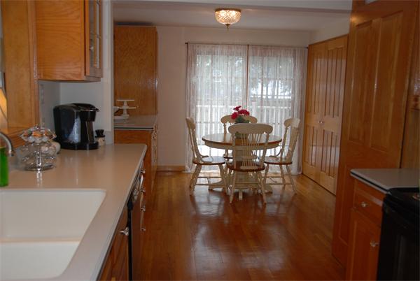 11 Stafford Road Danvers, MA 01923 - Photo 4 of 13 Gallery Image 4