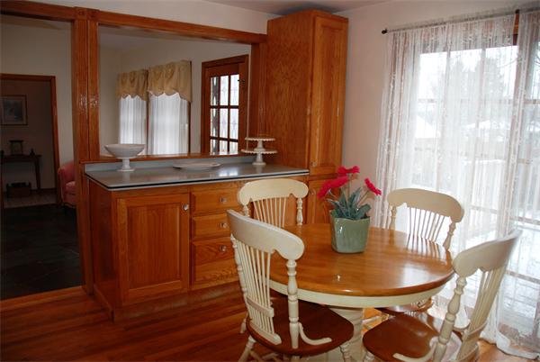 11 Stafford Road Danvers, MA 01923 - Photo 5 of 13 Gallery Image 5