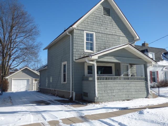 827 Garfield Avenue Beloit, WI 53511 - Photo 1 of 29