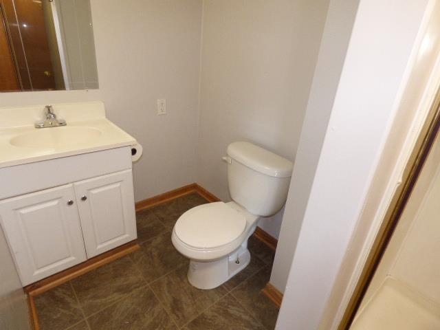 827 Garfield Avenue Beloit, WI 53511 - Photo 12 of 29