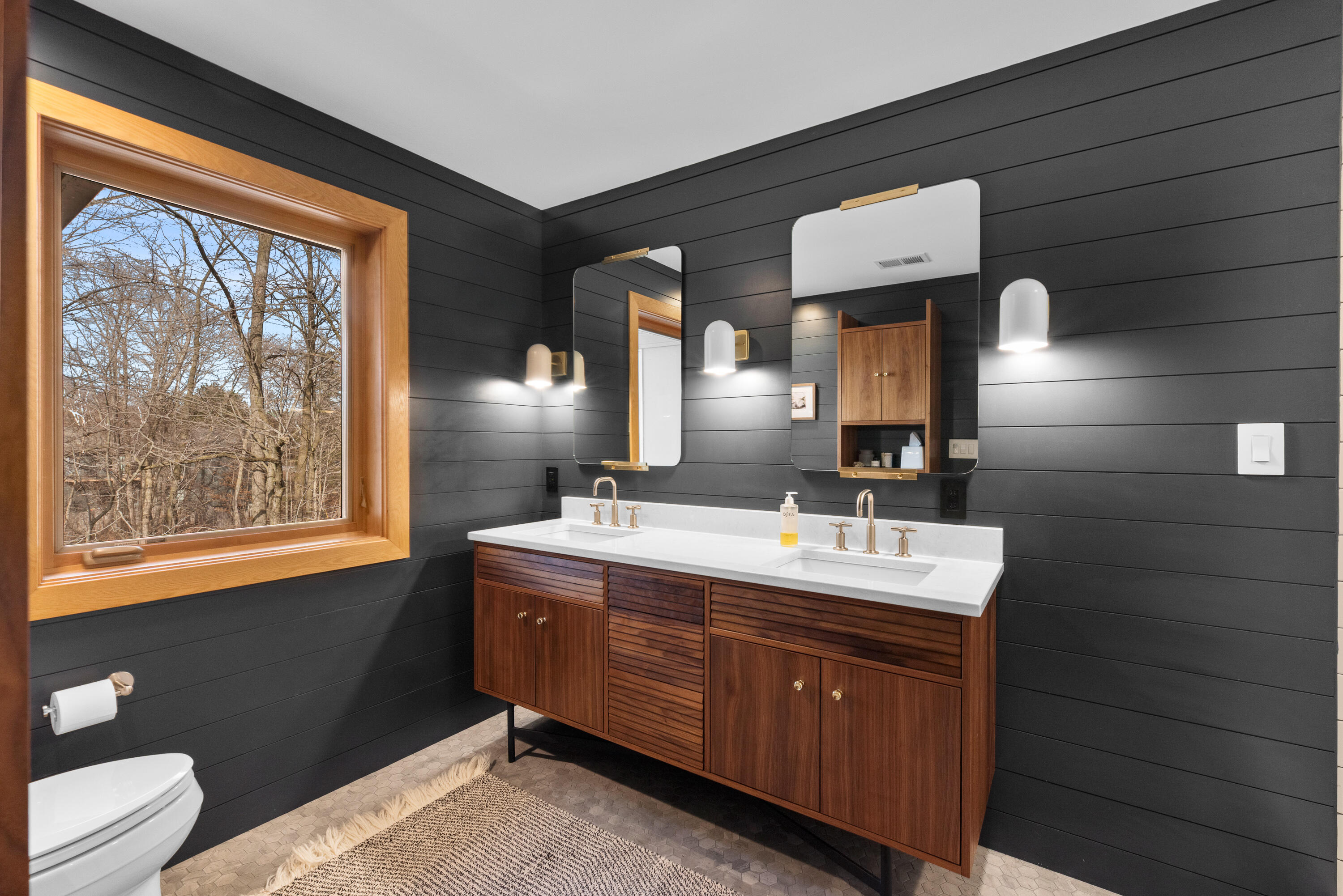 1434 East Brown Deer Road Bayside, WI 53217 - Photo 32 of 64 En Suite Bath