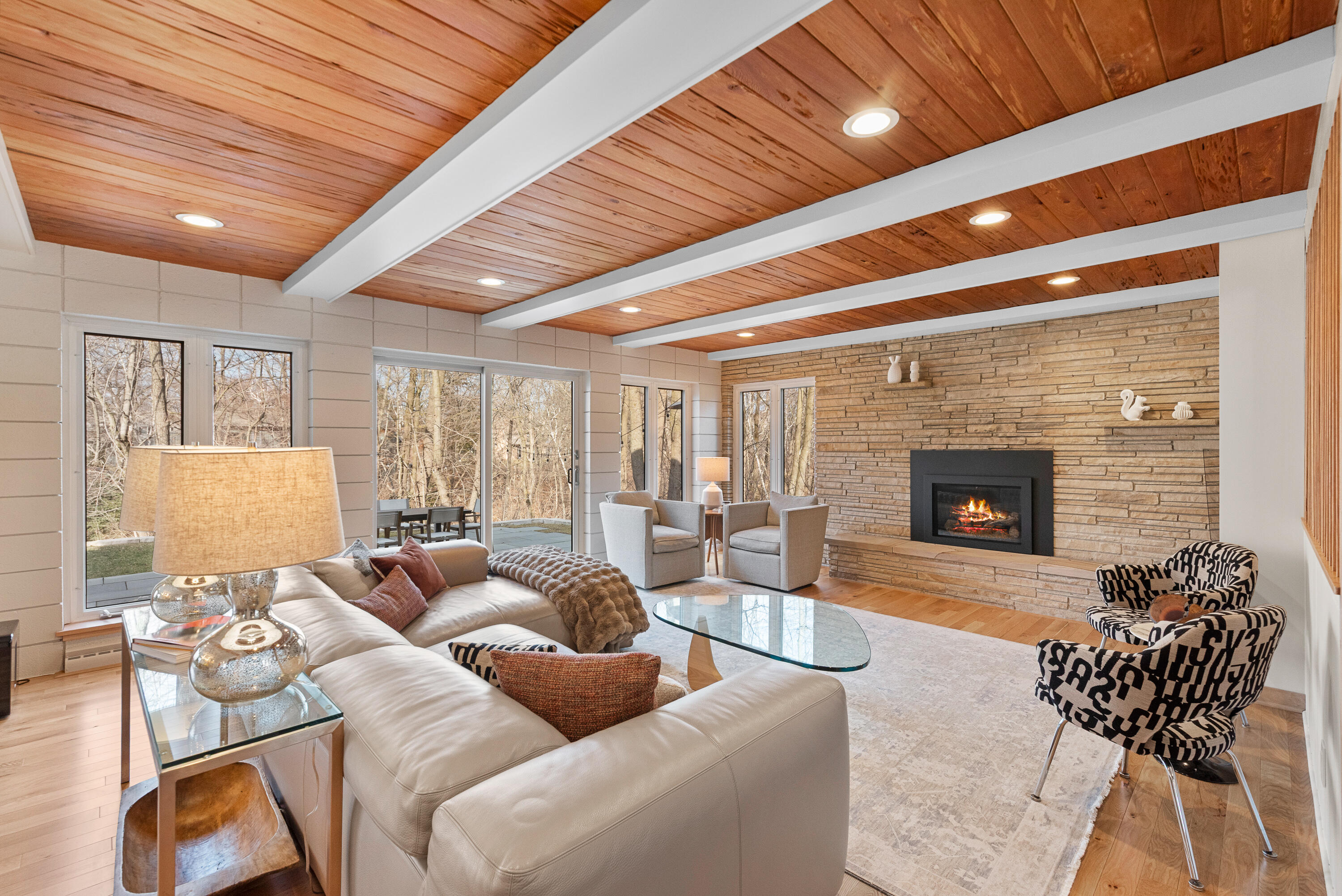 1434 East Brown Deer Road Bayside, WI 53217 - Photo 5 of 64 Gas FP with TN Stone