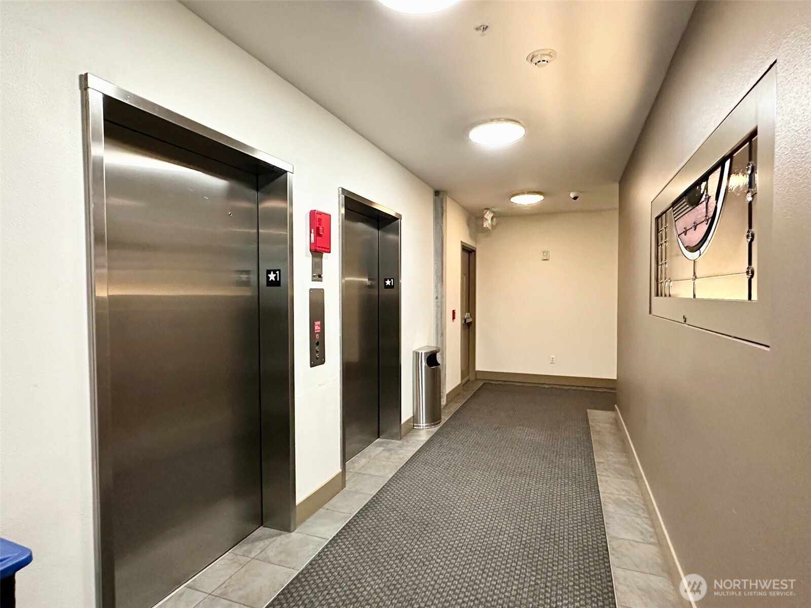 4547 8th Avenue Northeast, Unit 306 Seattle, WA 98105 - Photo 23 of 27