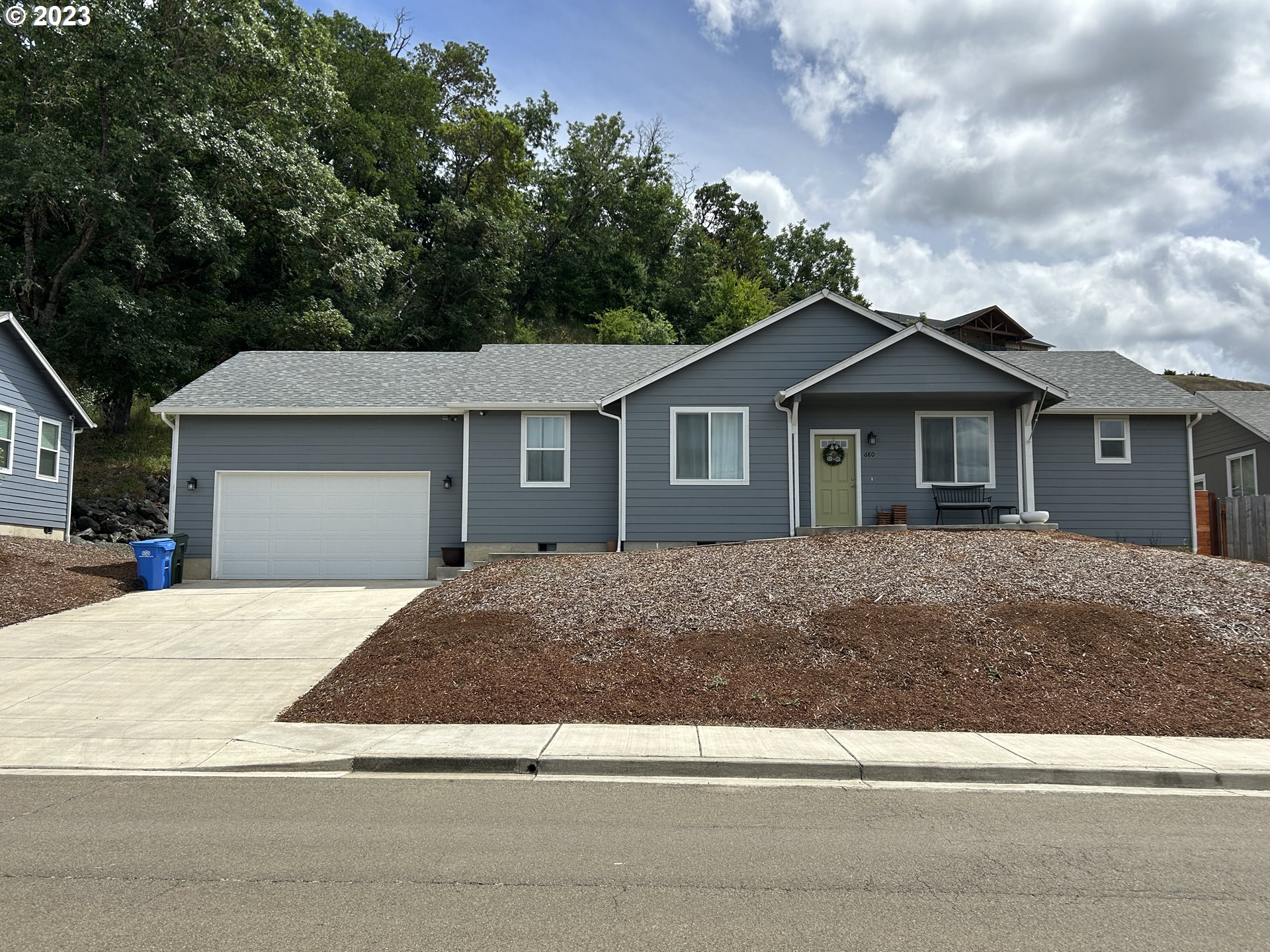 680 Southside Road Sutherlin, OR 97479 - Photo 1 of 28 Gallery Image 1