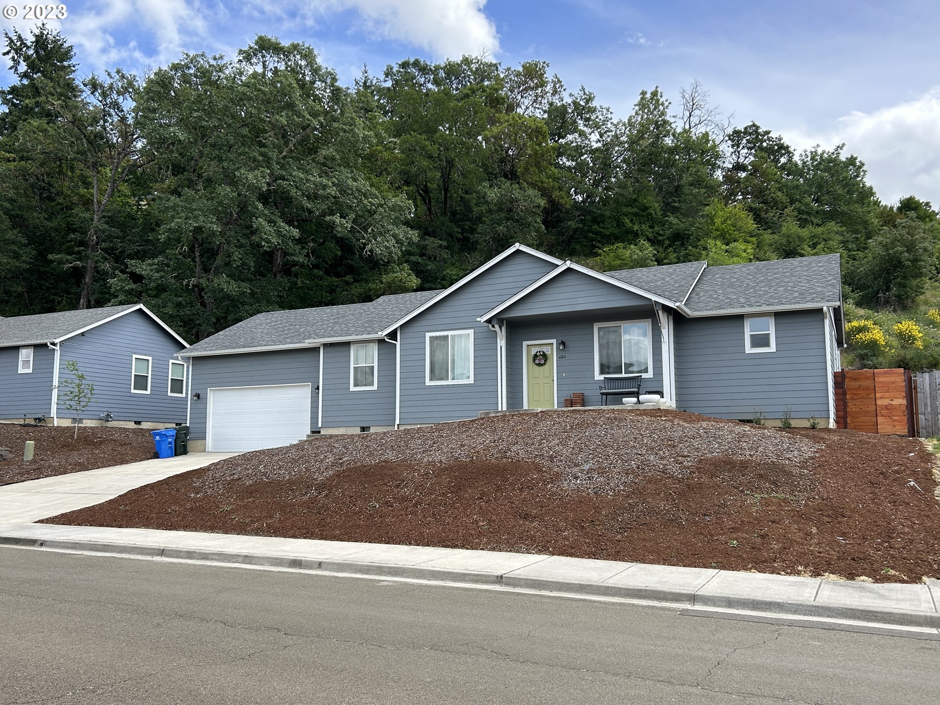 680 Southside Road Sutherlin, OR 97479 - Photo 3 of 28 Gallery Image 3