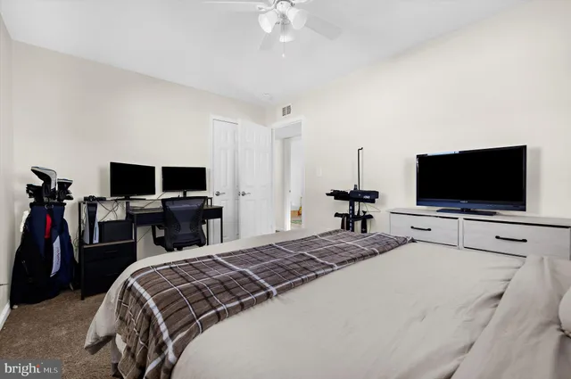 $315,000 | 2 Woods Avenue, Glen Burnie, MD 21061