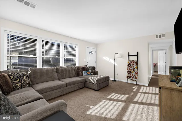 $315,000 | 2 Woods Avenue, Glen Burnie, MD 21061