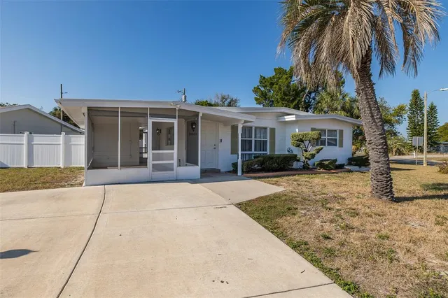 $1,875 | 10619 Agate Court, Port Richey, FL 34668