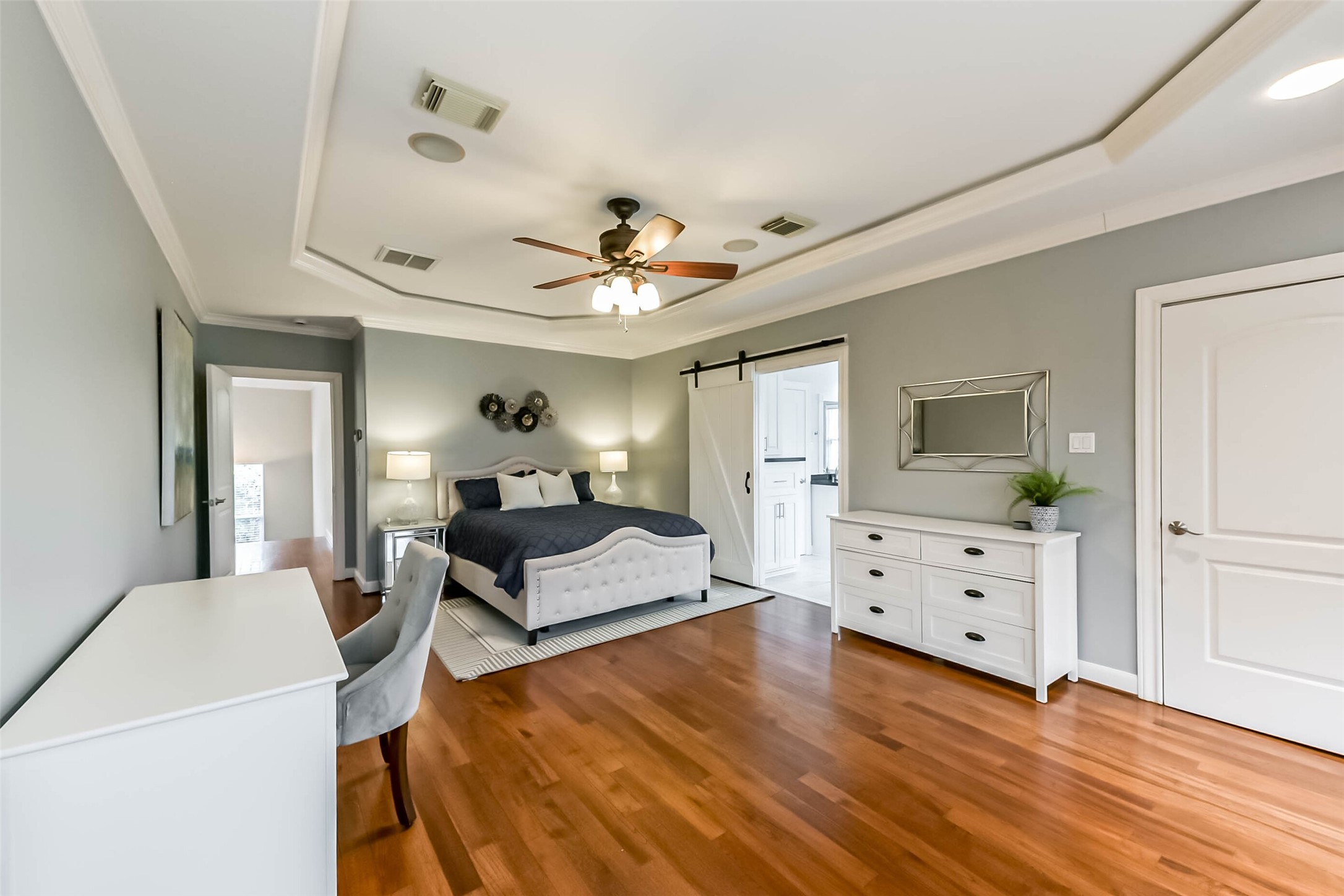 3100 Massengale Lane Webster, TX 77598 - Photo 14 of 32