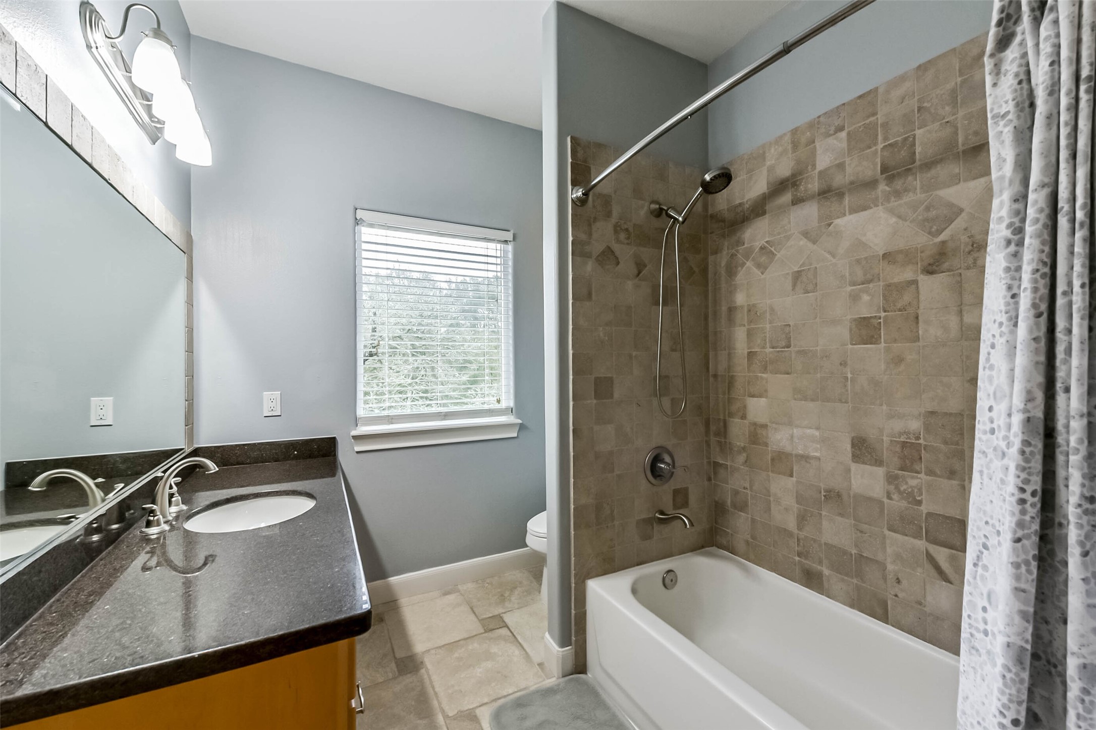 3100 Massengale Lane Webster, TX 77598 - Photo 20 of 32