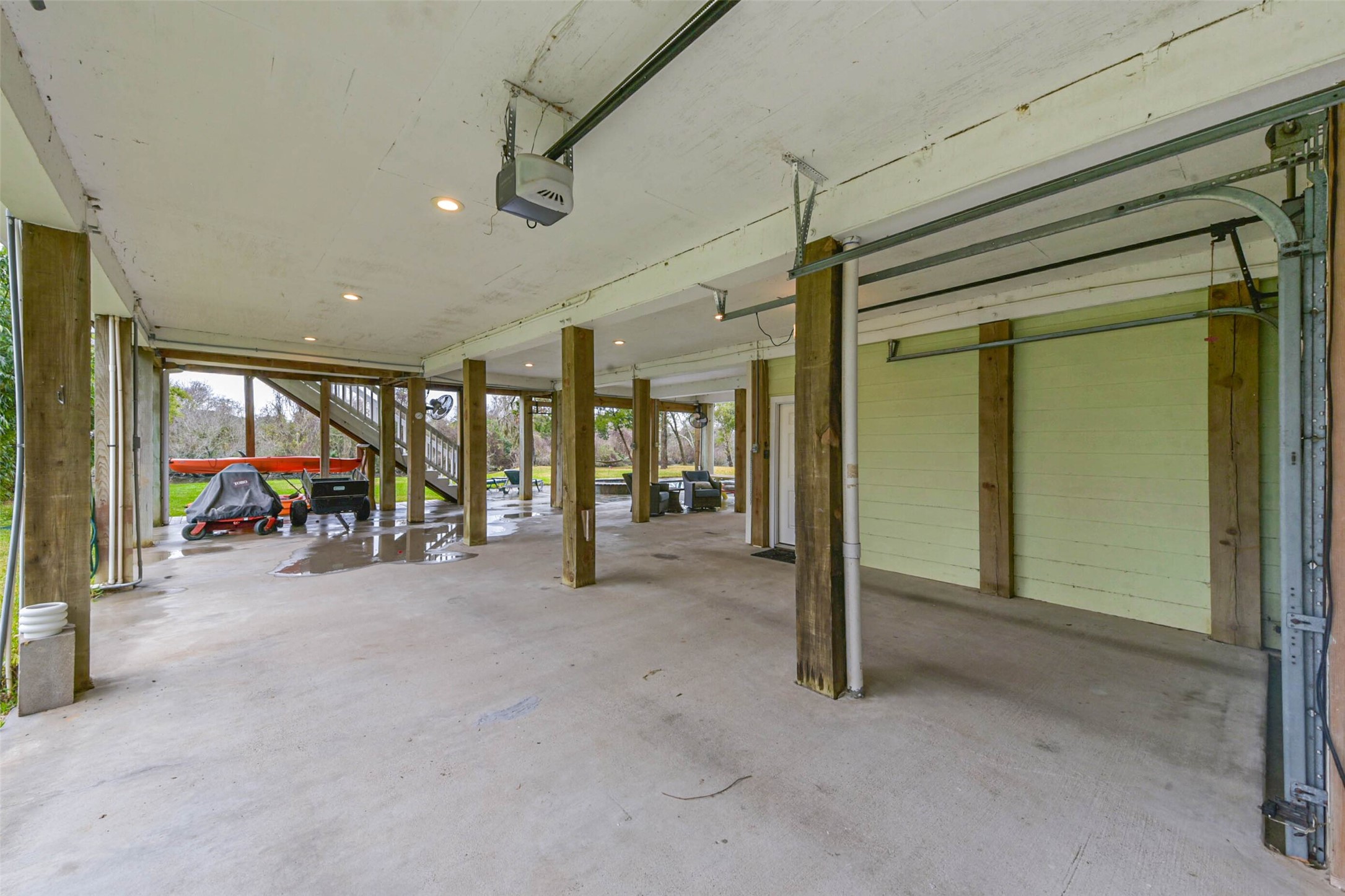 3100 Massengale Lane Webster, TX 77598 - Photo 25 of 32